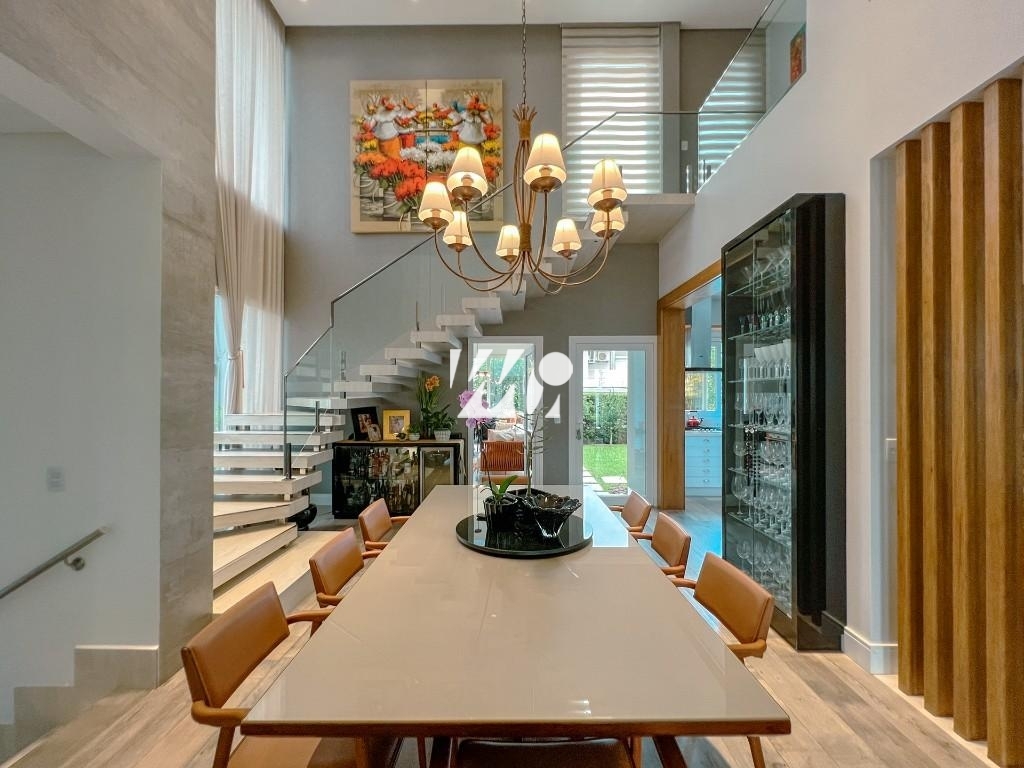 Casa em Pedra Branca, Palhoça. 3 quartos, 360m². Imagem 3 de 13